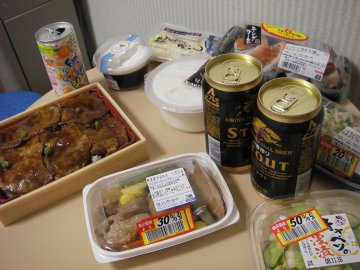 ビールとつまみで乾杯